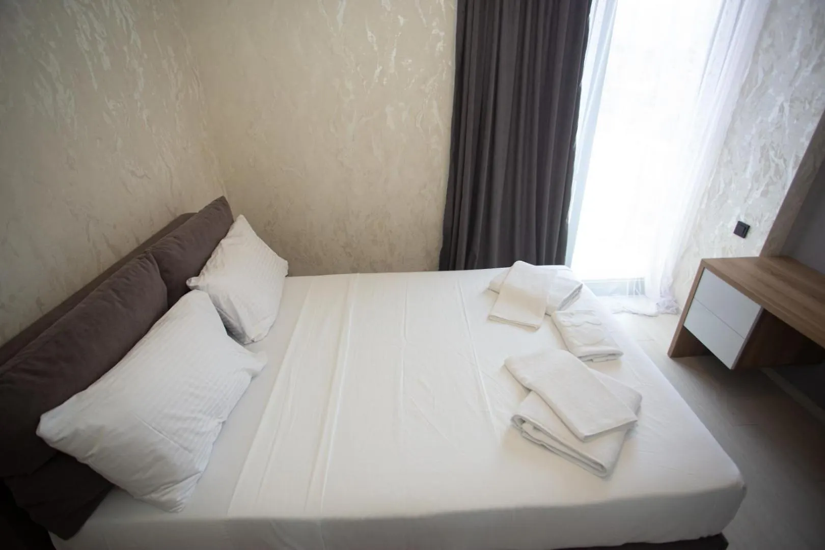 Dreamside Aparthotel Чакви
